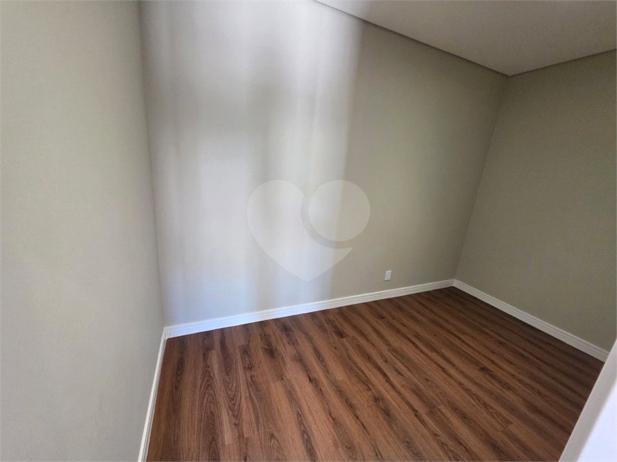 Sobrado com 3 suítes e closet, e escritório Faber 4