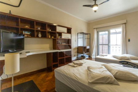 Cobertura para Locação e Venda com 330m² - Bela Vista