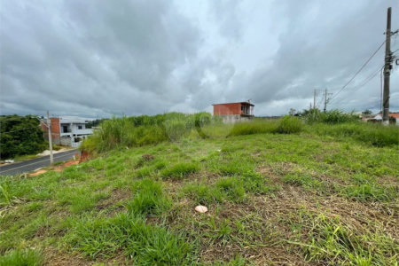 Terreno à venda no condomínio Vila Rea, Louveira - SP
