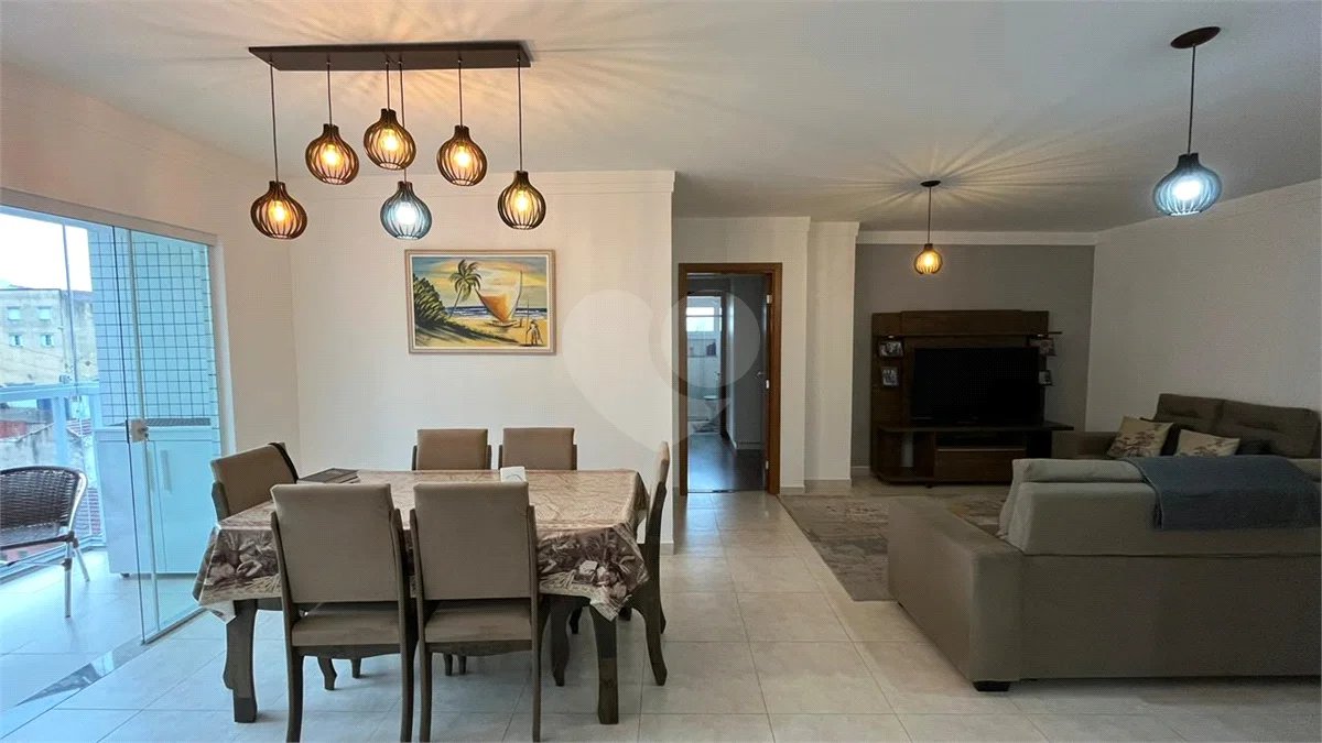 Apartamento à venda com 3 quartos, sendo 1 suíte, no Centro, Poços de Caldas - MG