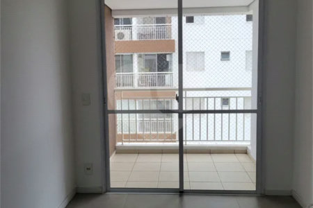 Apartamento à venda no Bom Retiro com 2 dormitórios