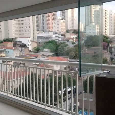 Condomínio Biografia Apartamento com 69m2 com 2 dormitórios e 1 vaga.Aceita Permuta