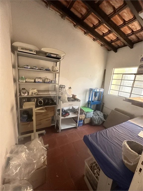 Casa à venda com 4 quartos, sendo 1 suíte,  no Centro, Vinhedo, SP
