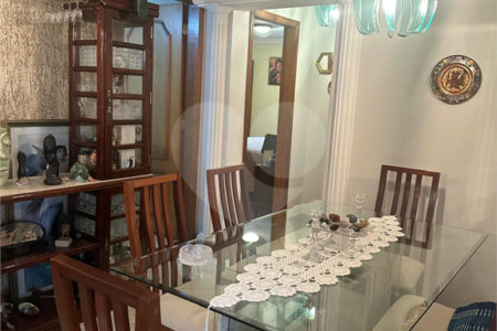 Apartamento com 3 dormitórios e 108 m² na Saúde – conforto e praticidade