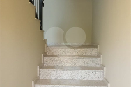 Apartamento para alugar com 2 quartos, sendo 1 suíte, em Jardim Flórida, São Roque, SP