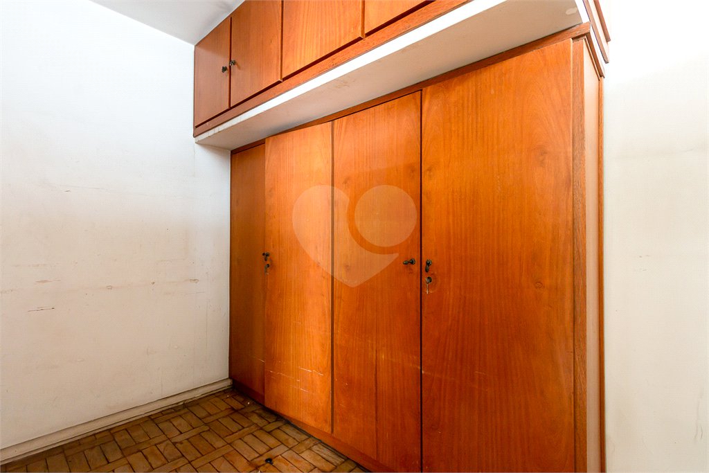 Apartamento para venda em Higienópolis com 3 dormitórios, - R Gabriel Dos Santos.Estuda Permuta.