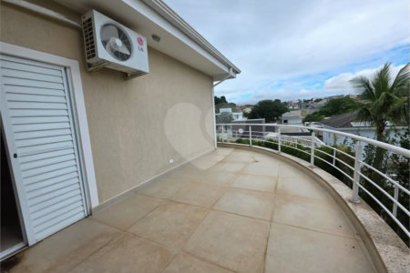 Casa à venda ou para alugar com 3 quartos, sendo 1 suíte,  no condomínio Terras de São Francisco, Vinhedo - SP