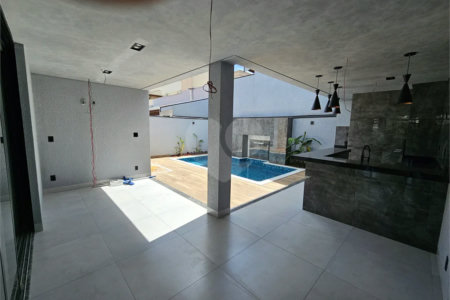 Casa Nova no Golden Park