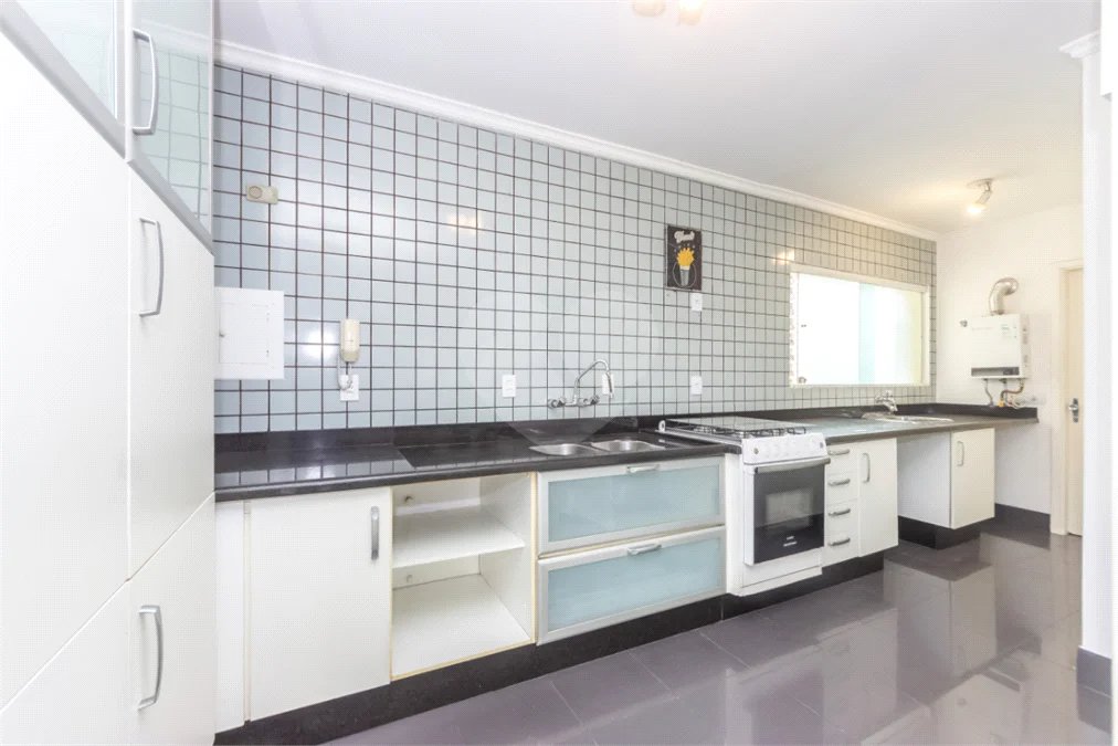 Apartamento à venda com 3 quartos, sendo 1 suíte, em Brooklin, São Paulo, SP