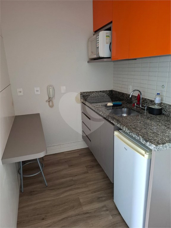 Studio Mobiliado a venda na Rua Brigadeiro Tobias