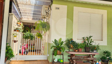 Casa à venda com 2 suítes no condomínio Moradas II, São Carlos - SP