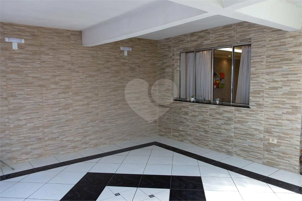 Casa à venda com 222m², 3 quartos e 2 vagas