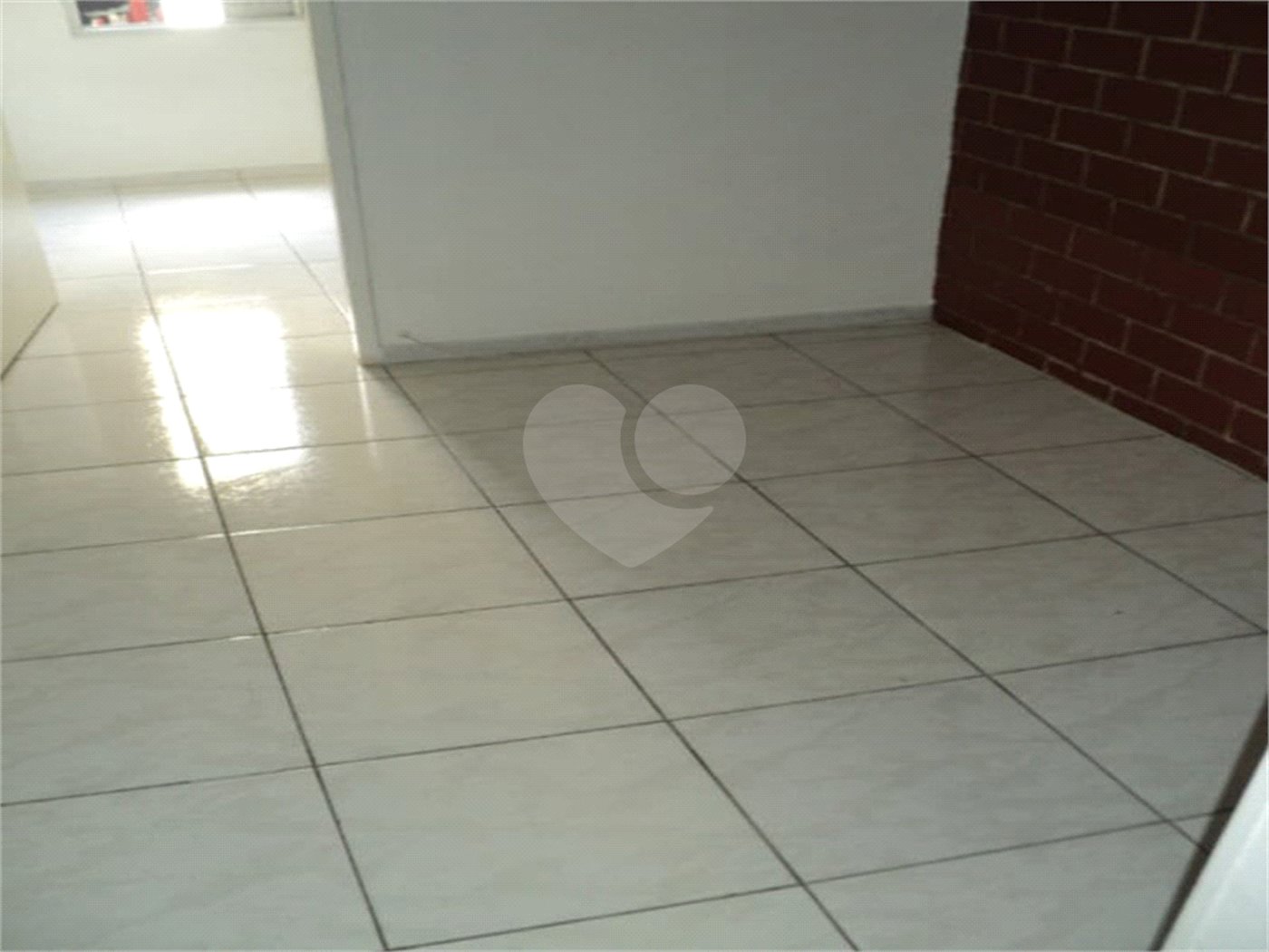 Apartamento com 32m² na região da Bela Vista em São Paulo - SP.