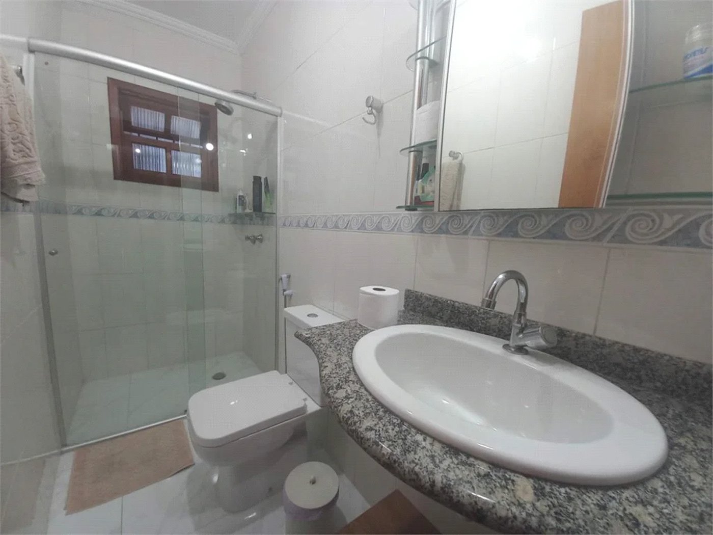 Casa à venda com 5 quartos, sendo 3 suítes, em Jardim Bonfiglioli, São Paulo, SP