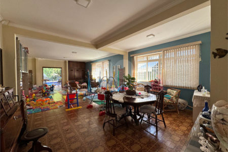 Casa com 4 quartos próxima á Santa Casa