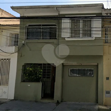Terreno com 4 casas à venda na melhor região da Mooca, próximo à rua do Oratório!!