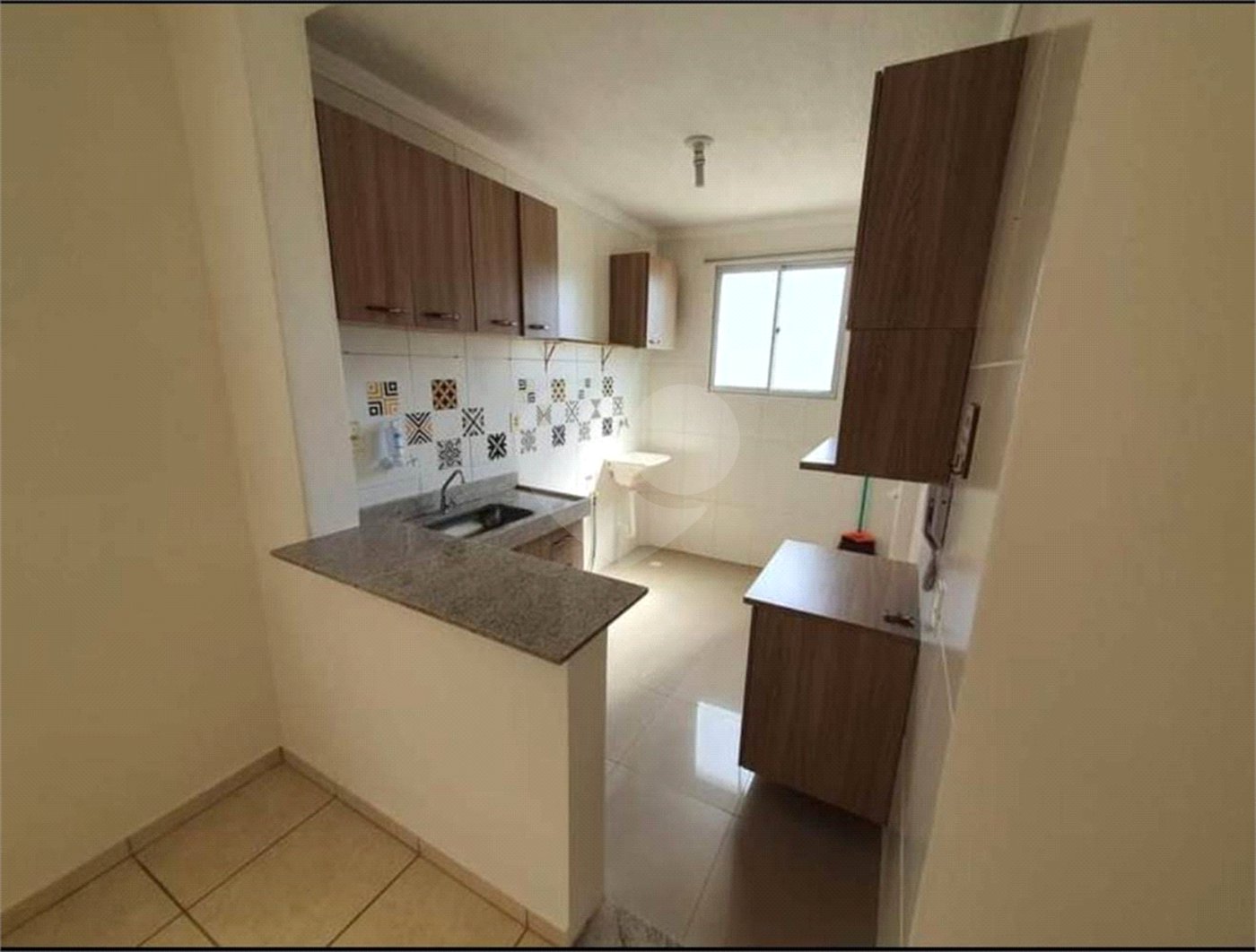 Apartamento no Edifício Parque Alamo em Araraquara/SP, com 2 dormitórios