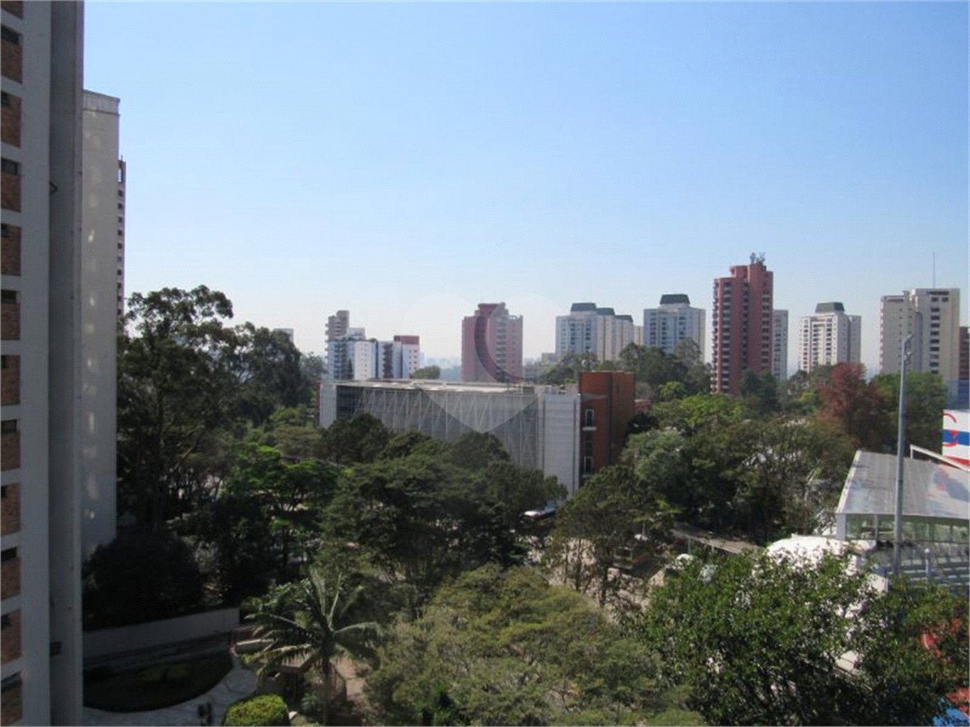 Muito próximo ao Graded School