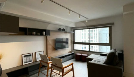 Linda Cobertura Duplex para venda no Jardim Paulista com 87,45 m² decorada!