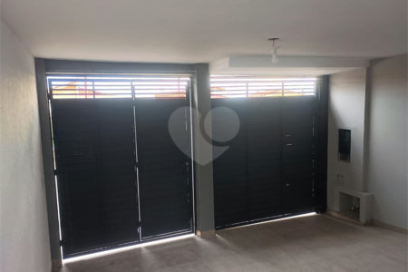 Belíssimo Sobrado com 3 Quartos e 135m² A/C à Venda no Jardim Alvinópolis - Atibaia