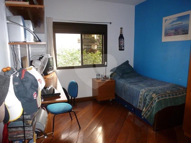 Apartamento à venda no Paraíso - 238 m² com 3 vagas