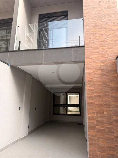 Sobrado à venda com 2 suítes em Vila Nova Conceição, São Paulo, SP