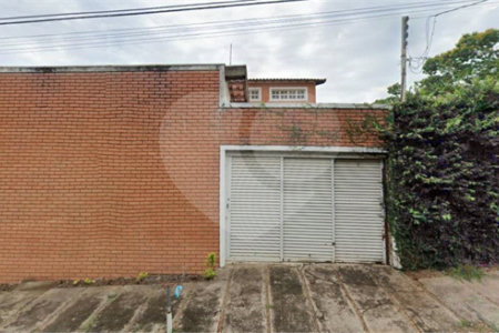 Casa de 3 andares à Venda no Jardim Cardinalli