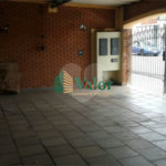 Casa com 4 dormitórios