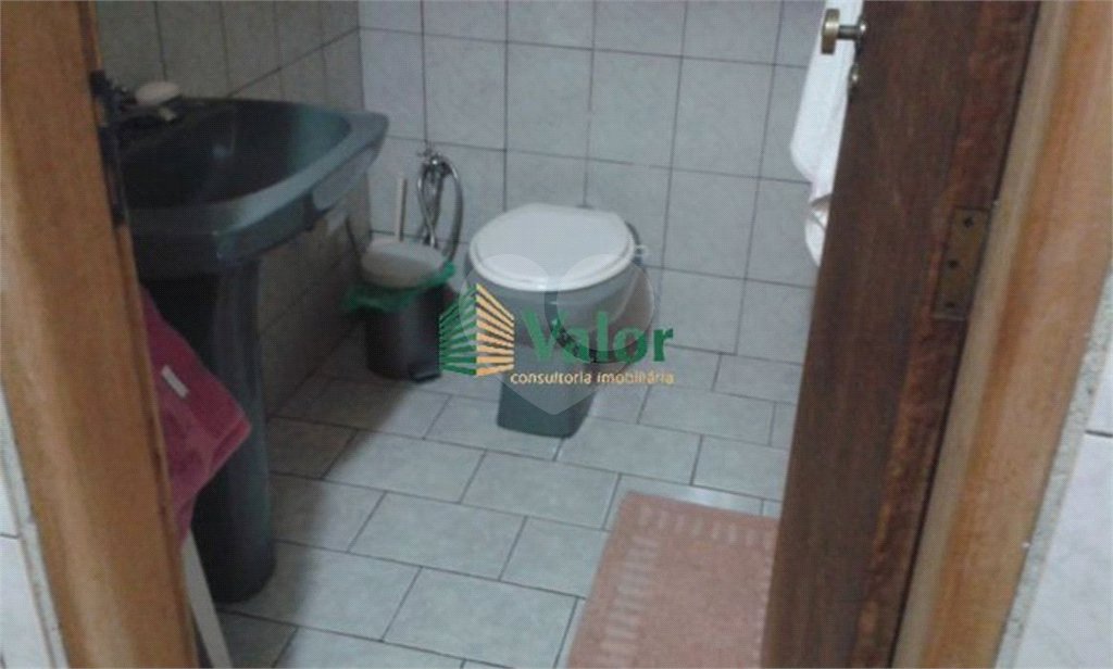 Casa com 4 dormitórios