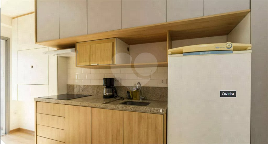 Studio moderno e funcional em Moema!