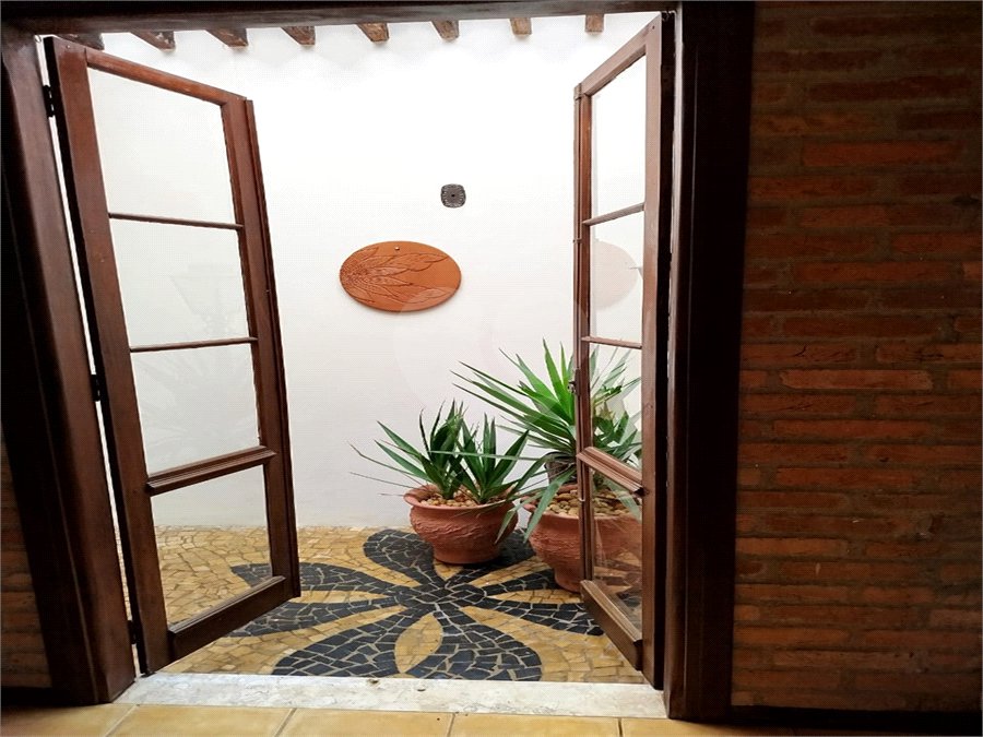 Sobrado à venda em Araras – Santa Olivia II 3 dormitórios 1 suíte