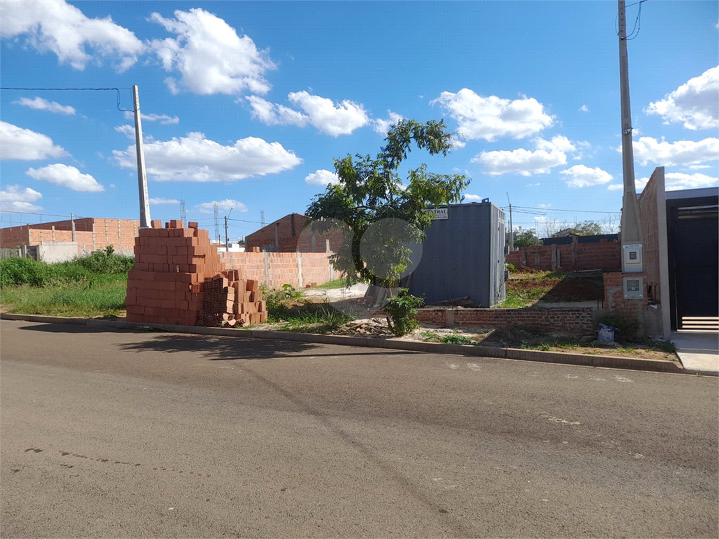 Terreno à venda no Arcoville - São Carlos