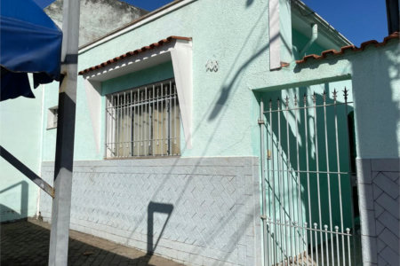 Casa à Venda com 120 m² | 2 Dormitórios | 3 Banheiros | Próximo ao Metrô Belém
