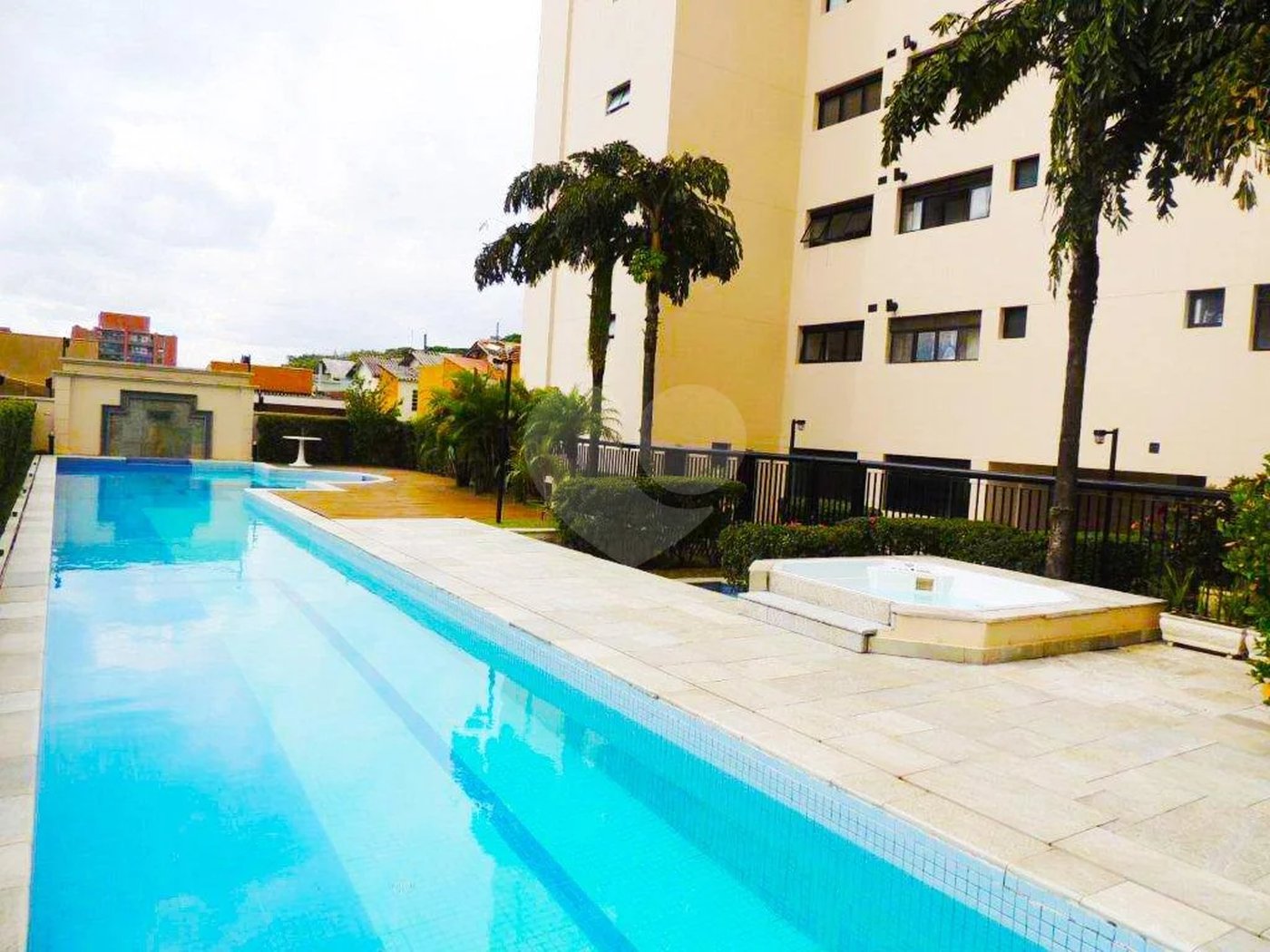 Apartamento para alugar com 4 suítes em Santo Amaro, São Paulo, SP