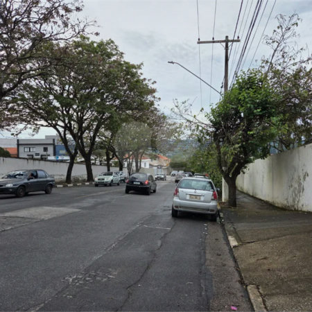 Área nobre COMERCIAL no entorno do centro de Atibaia.