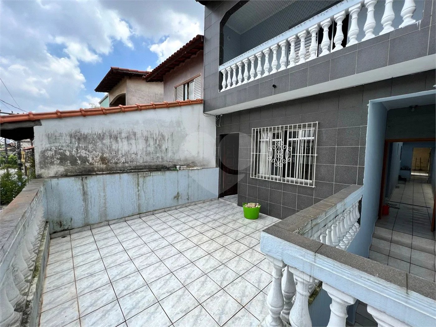 Sobrado com 3 dormitórios , sendo 1 suíte à venda no bairro Jardim Marek , Santo André