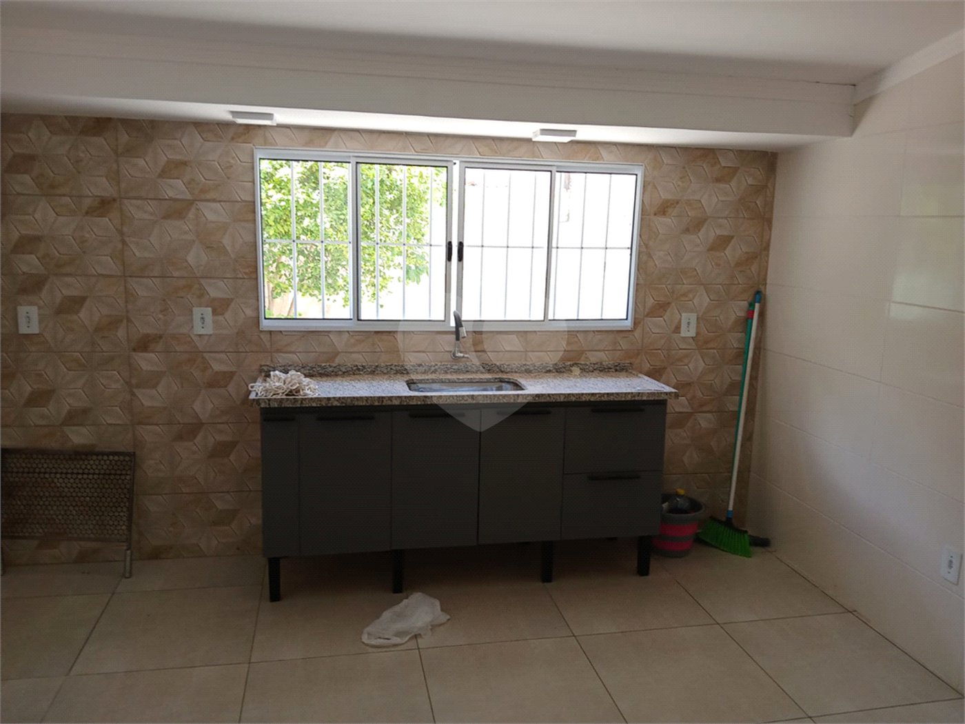 Casa à venda no Jardim Nova São Carlos.