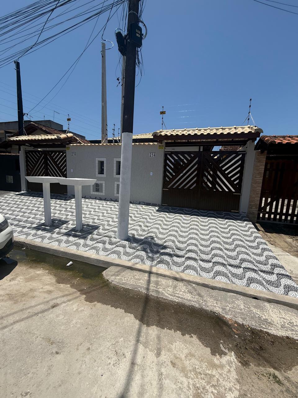 🏖️ Oportunidade Imperdível em Itanhaém – Casa com Piscina à Venda!
