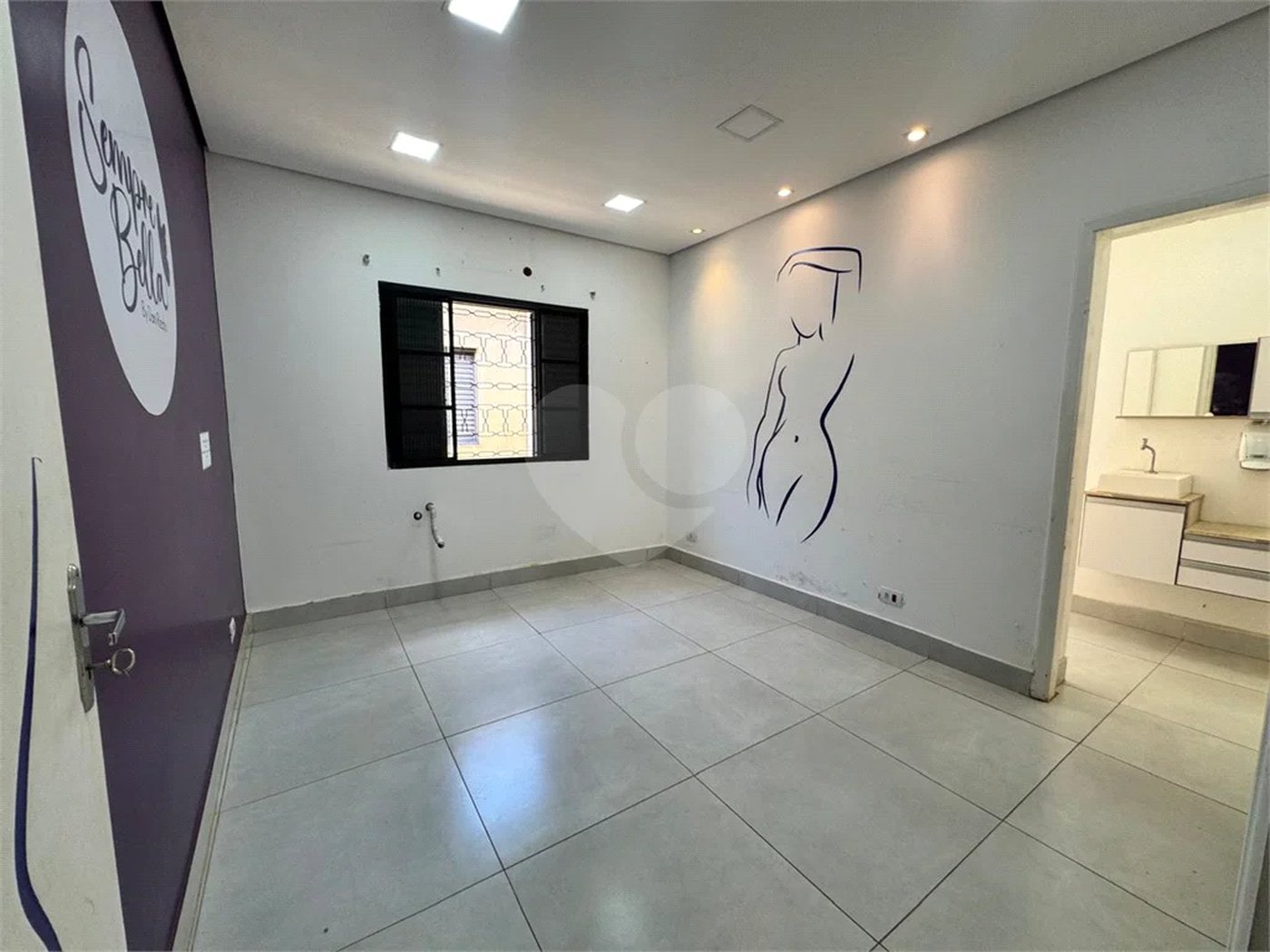 Imóvel Comercial para Venda e Locação no bairro Alto.
