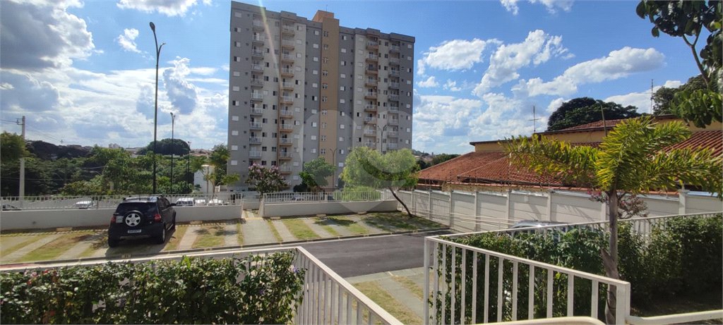 Apartamento com 2 dormitórios