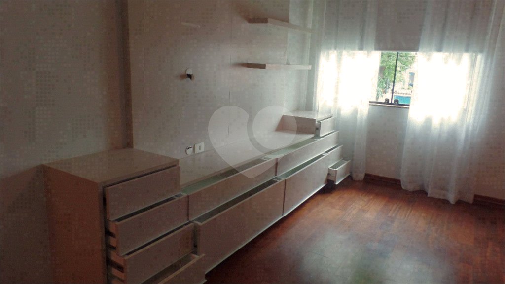 Casa Reformada com 3 Dormitórios (1 Suíte) Próxima ao Aeroporto de Congonhas