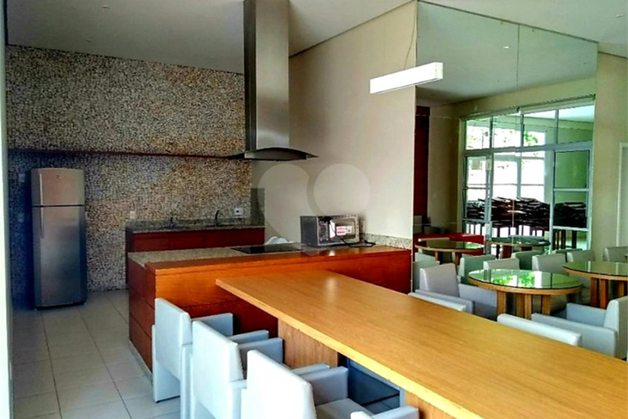 Apartamento à venda com 3 quartos, 107 m²- Rua William Furneau, - Condomínio Sítio Anhanguera - Edifício Beija Flor - Pirituba