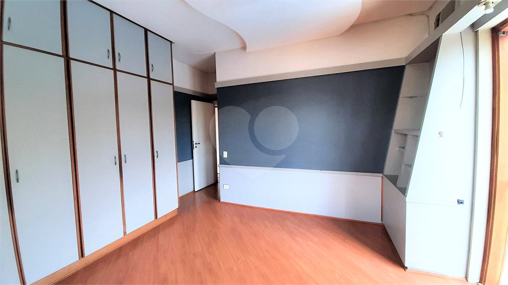 Casa Térrea à venda com 4 quartos, sendo 2 suítes, em Chácara Monte Alegre, São Paulo, SP