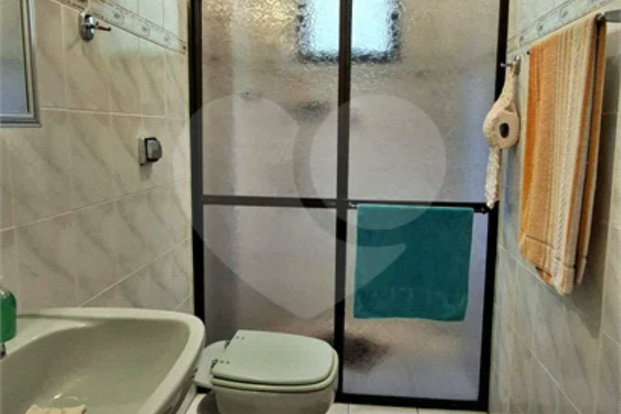 APARTAMENTO LINDINHO, PLANTA EXCELENTE, LOCALIZAÇÃO IMPAR. ( JD. GUILHERMINA ).