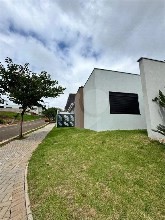 Casa recém construída com 3 suítes, no Damha 2 de Piracicaba.