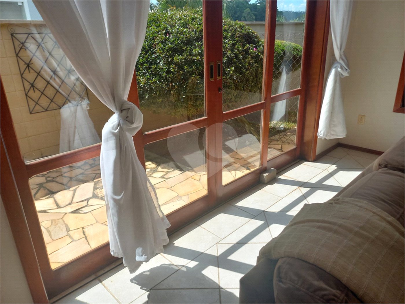 Casa à venda com 4 quartos, sendo 2 suítes,  em Villaggio Capríccio, Louveira, SP