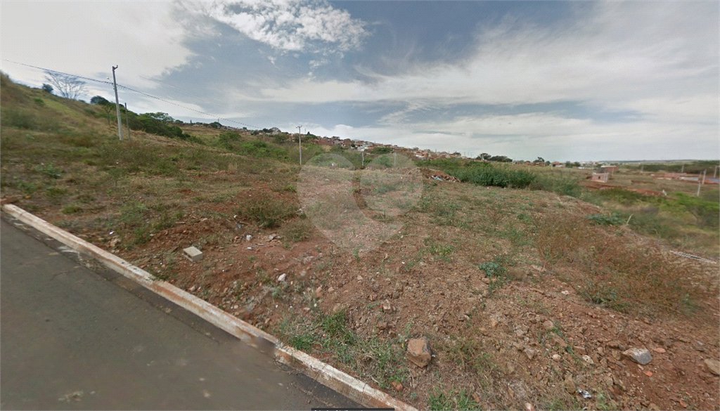Terreno no Prolongamento do Jardim das Torres