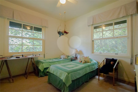 Casa à venda com 3 quartos, sendo 1 suíte,  em Campo Belo, São Paulo, SP
