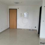 Sala comercial com 35m² , 1 vaga , 1 banheiro , à venda na Penha.