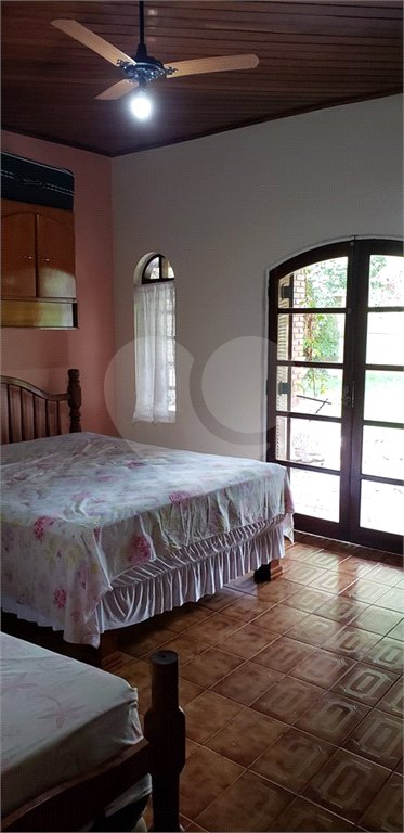 Sitio para venda.